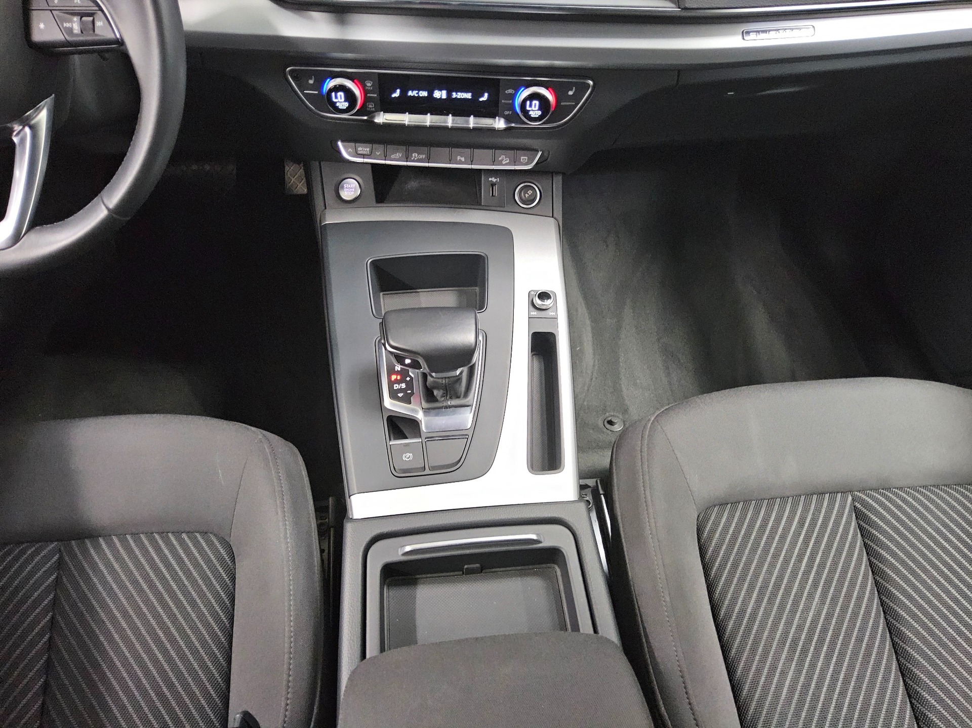 Audi Q5 50 TFSI e Qu. Navi+ Matrix-LED vc Sound ACC 6