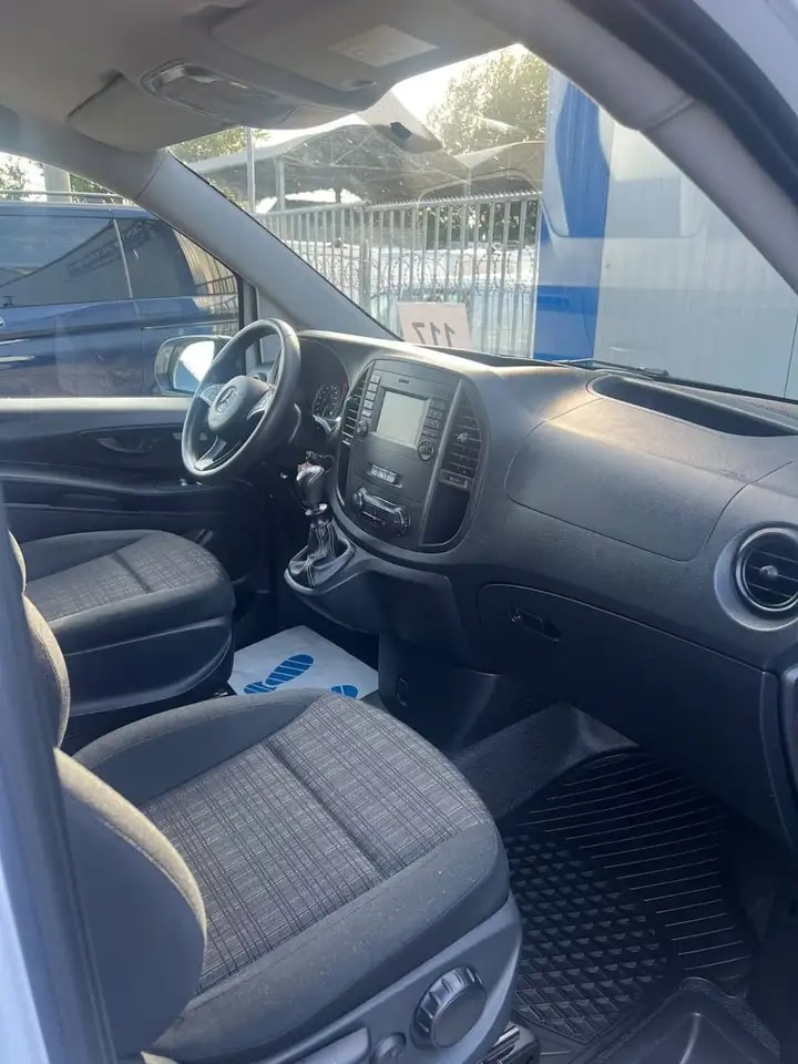 Mercedes-Benz Vito 114 LANG KLIMA TEMPOMAT AHK WERKZEUGSCHRÄNK 13