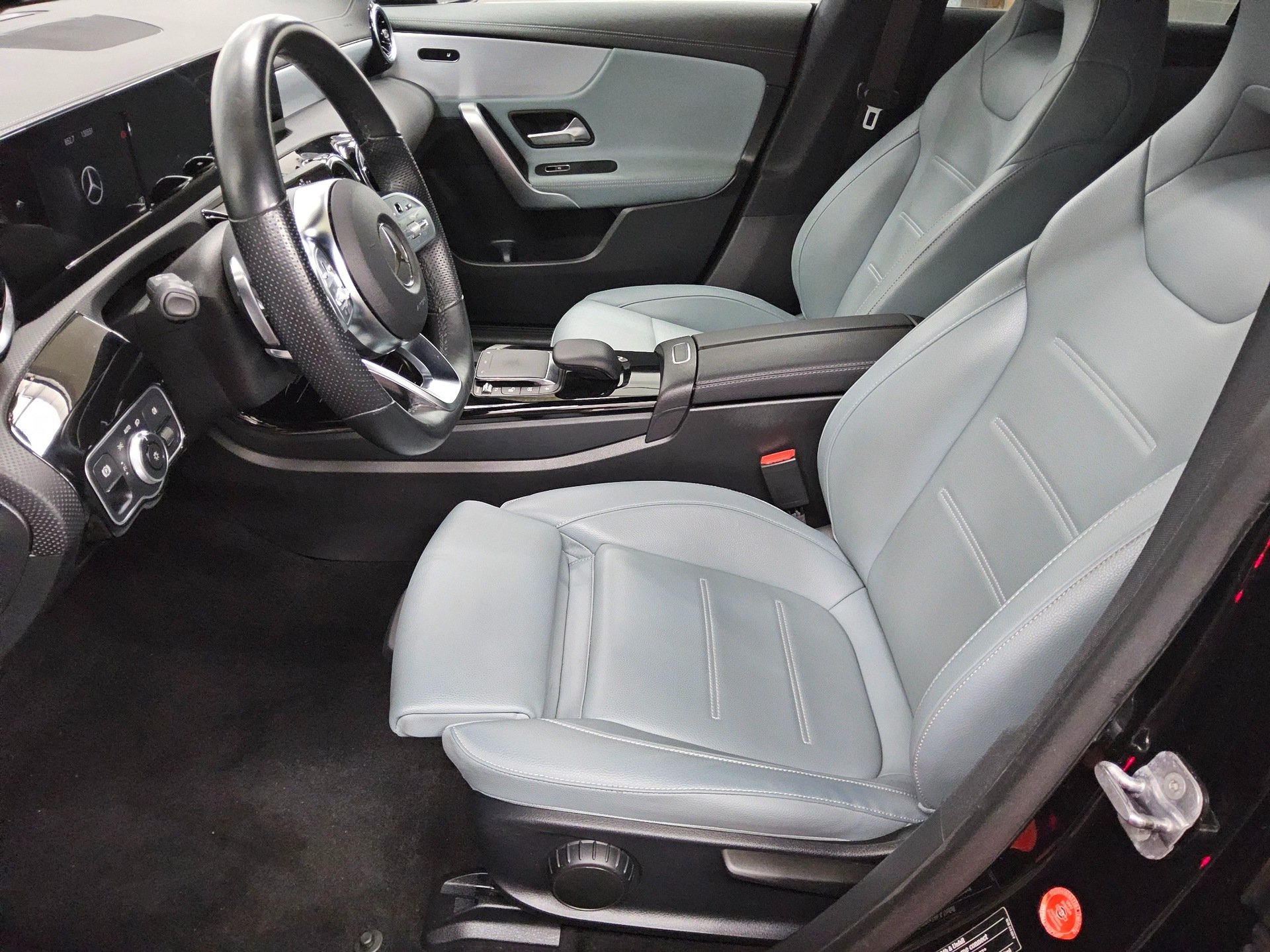 Mercedes-Benz CLA 220 SB d AMG-Line Navi LED Leder AHK 360° 9