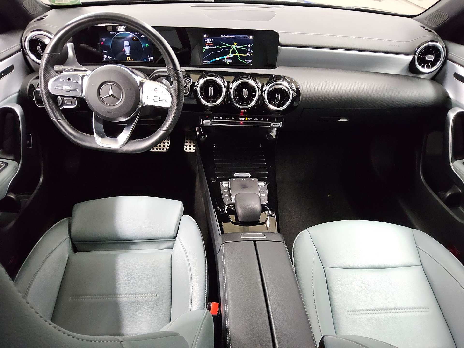 Mercedes-Benz CLA 220 SB d AMG-Line Navi LED Leder AHK 360° 5
