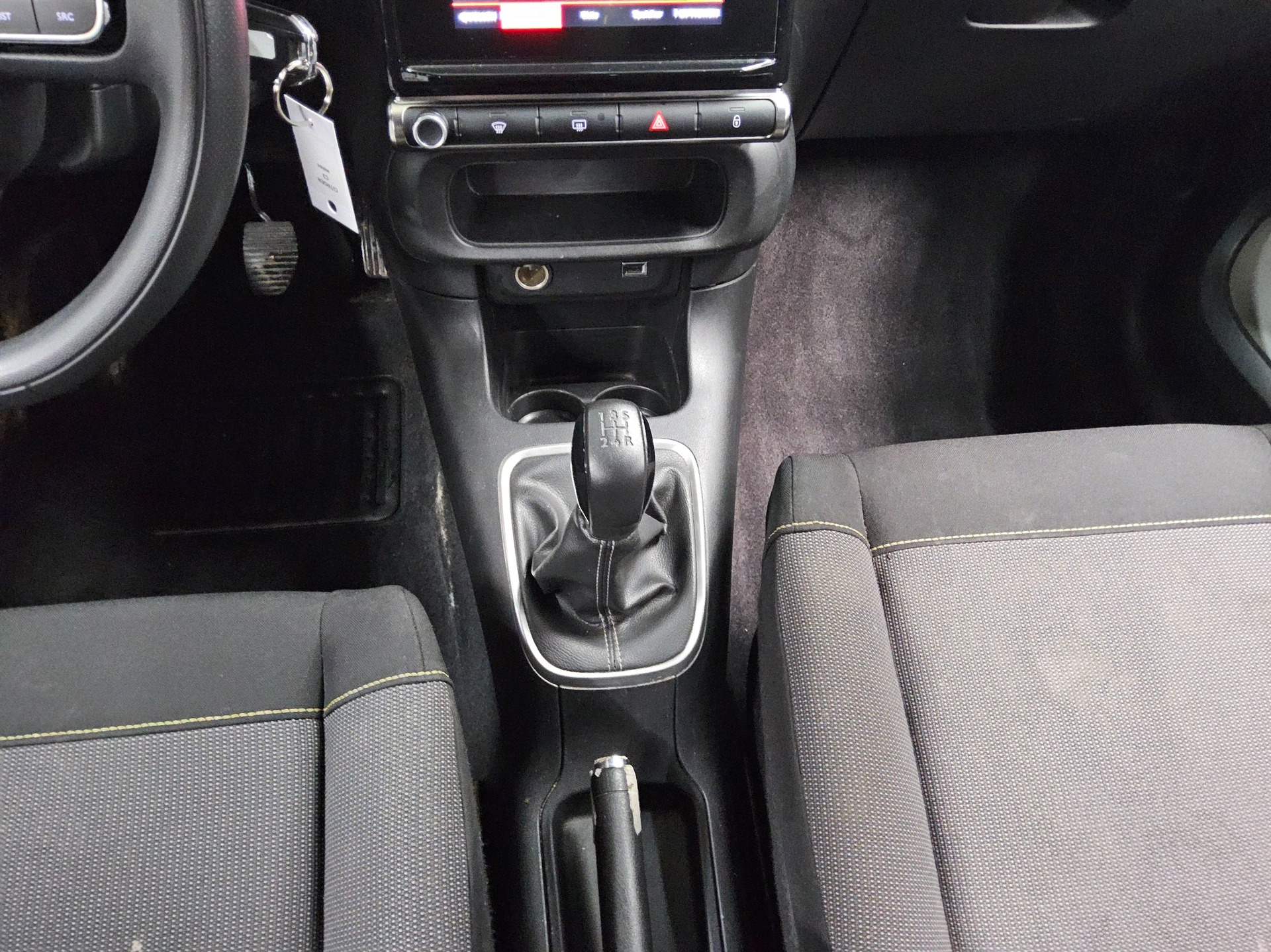 Citroën C3 1.2 PureTech Shine Shz PDC LED DAB 6