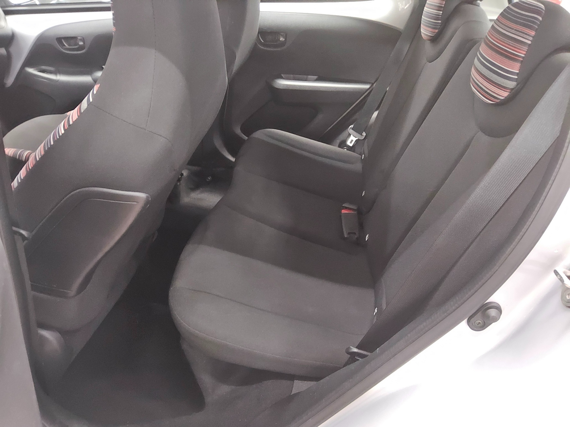 Citroën C1 1.0 BT Rückfahrkamera 13