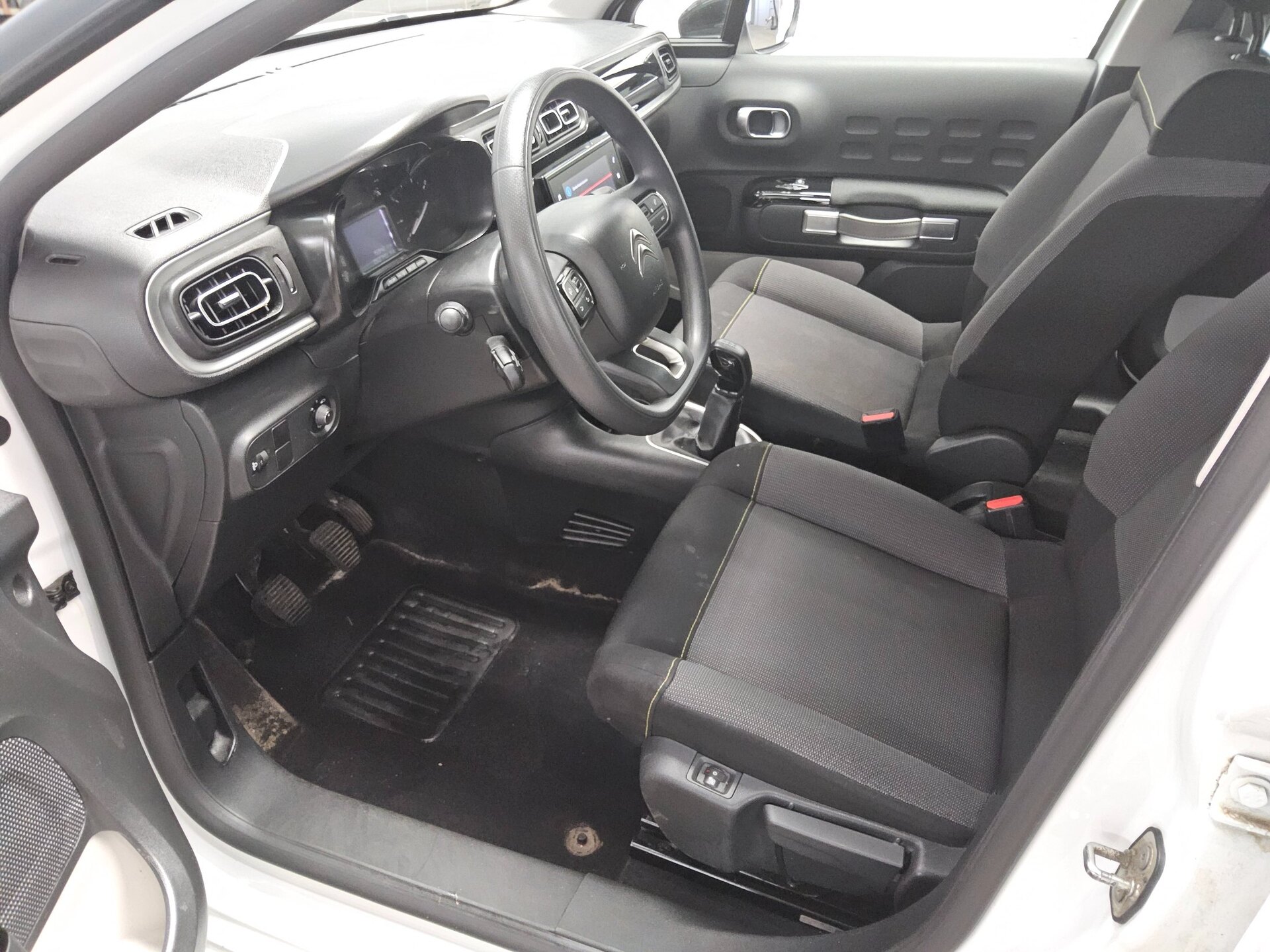 Citroën C3 1.2 PureTech Shine LED BT PDC SHZ 8