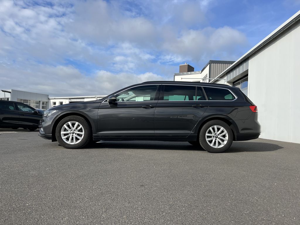 Volkswagen Passat Variant 2.0 TDI DSG Business 2