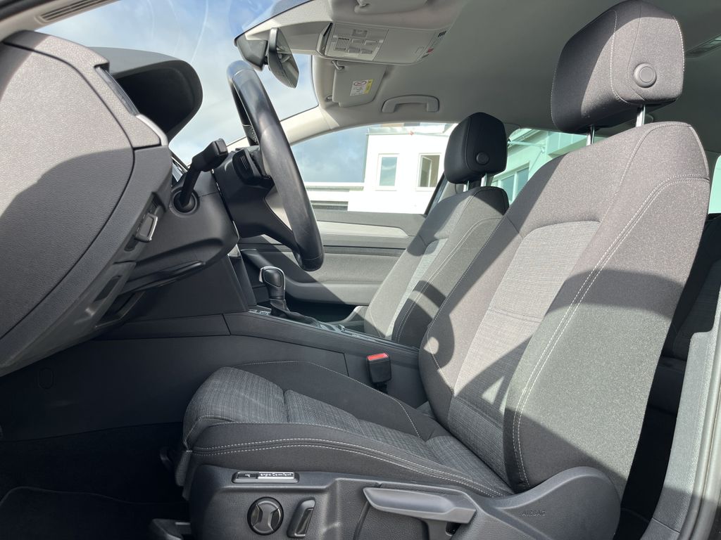 Volkswagen Passat Variant 2.0 TDI DSG Business 15