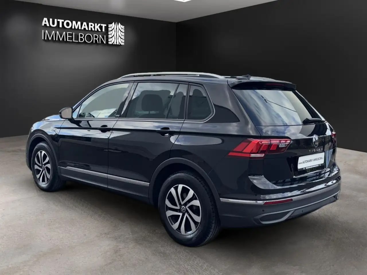 Volkswagen Tiguan Life AHK*Kamera*LED*Navi+*ACC*3Zonen*LM 6