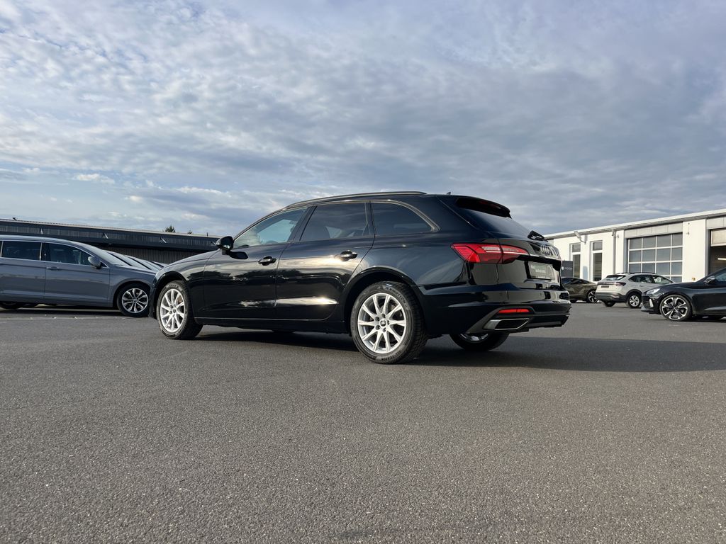 Audi A4 Avant 35 2.0 TFSI S tronic 9