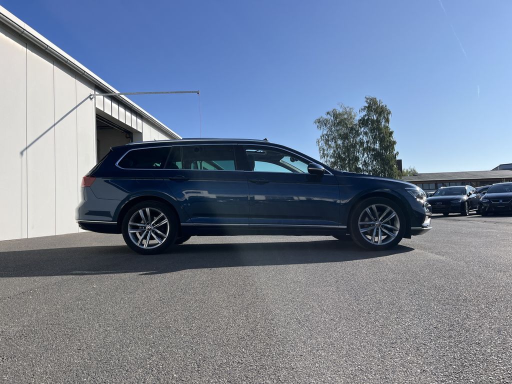 Volkswagen Passat Variant 2.0 TDI DSG Elegance 4