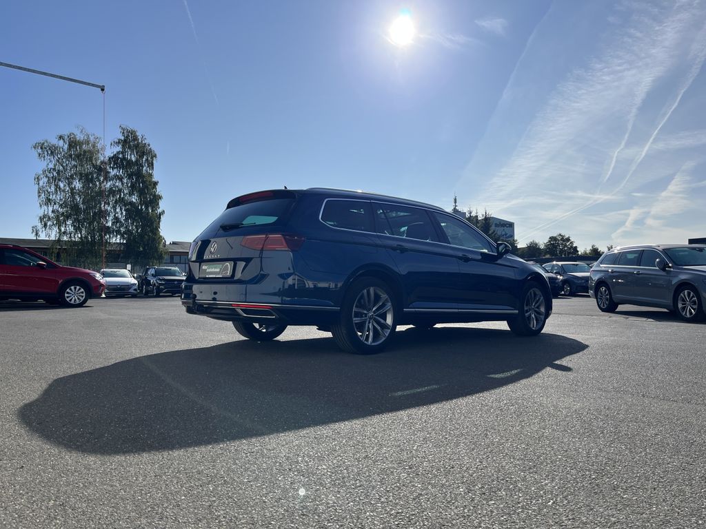 Volkswagen Passat Variant 2.0 TDI DSG Elegance 6