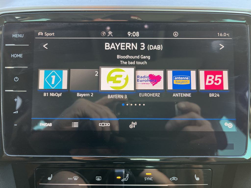 Volkswagen Passat Variant 2.0 TDI DSG Elegance 18