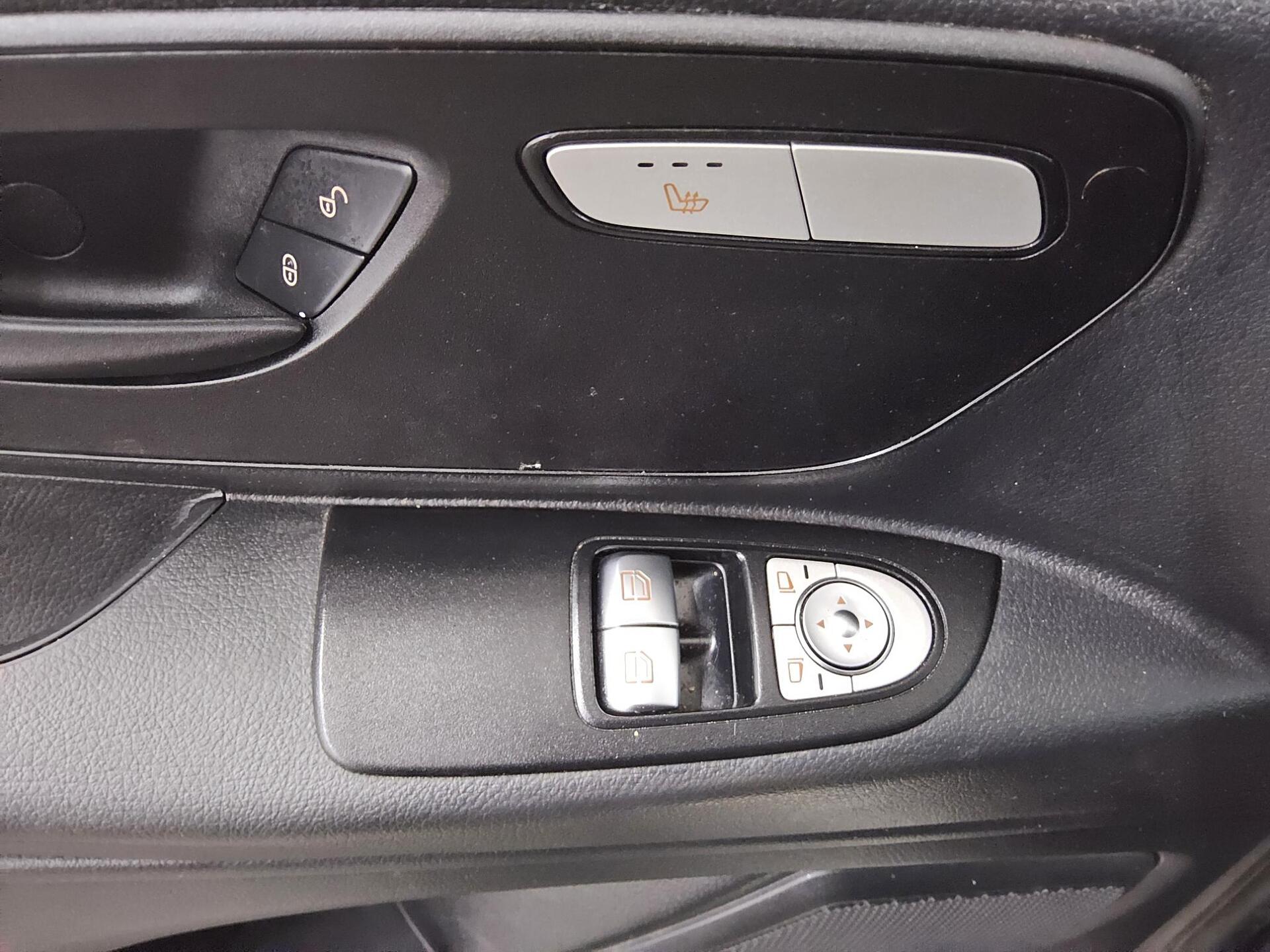Mercedes-Benz Vito-116 CDI Kasten lang Navi DAB AHK RFK 9