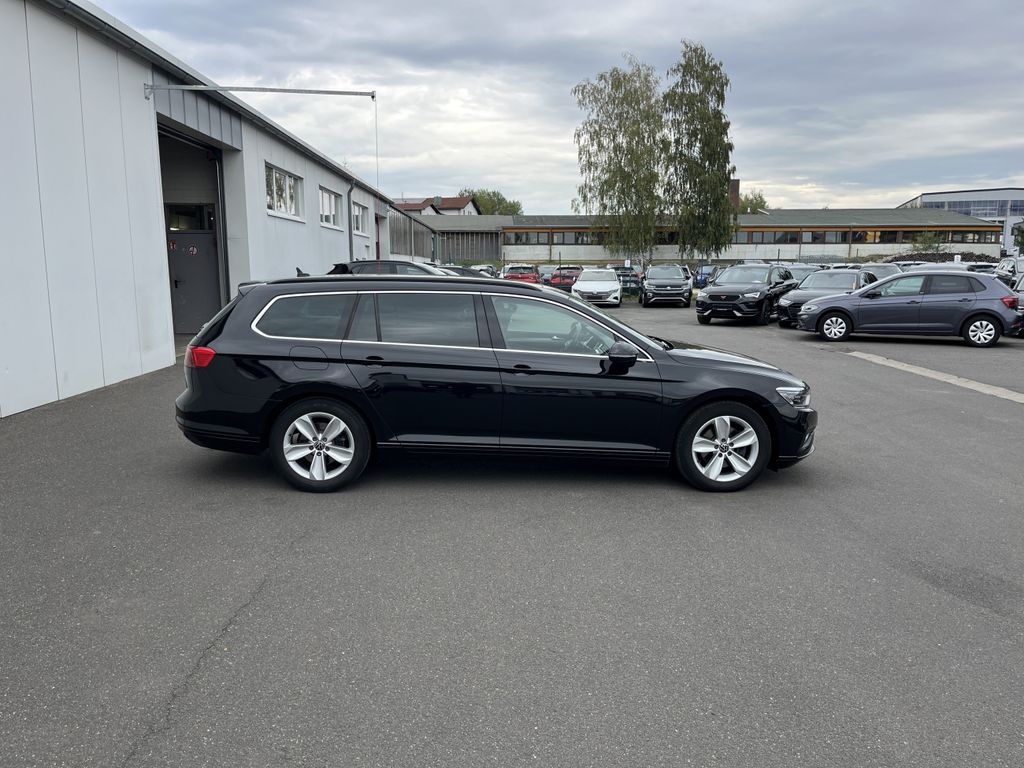 Volkswagen Passat Variant 2.0 TDI DSG Business 6