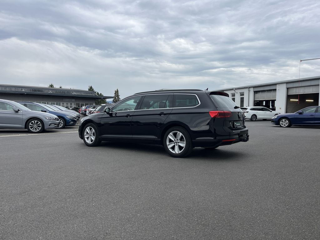 Volkswagen Passat Variant 2.0 TDI DSG Business 10