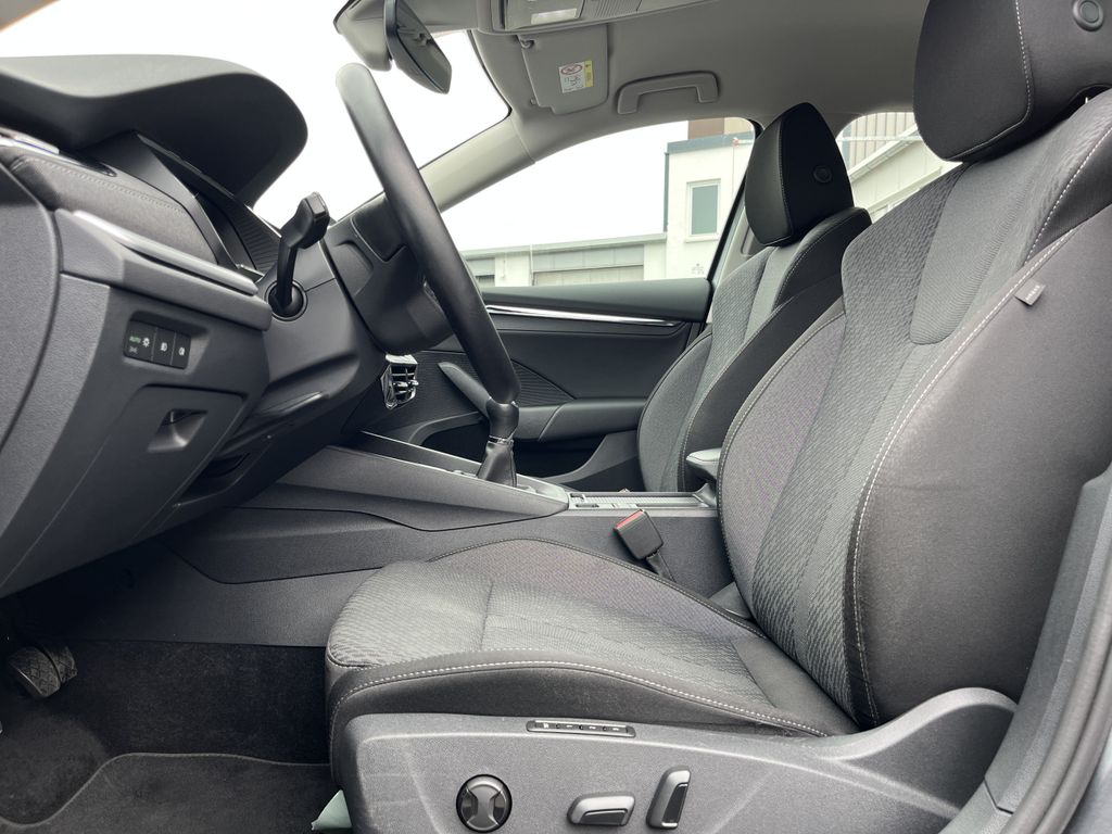 Skoda Octavia Combi 2.0 TDI Style 13