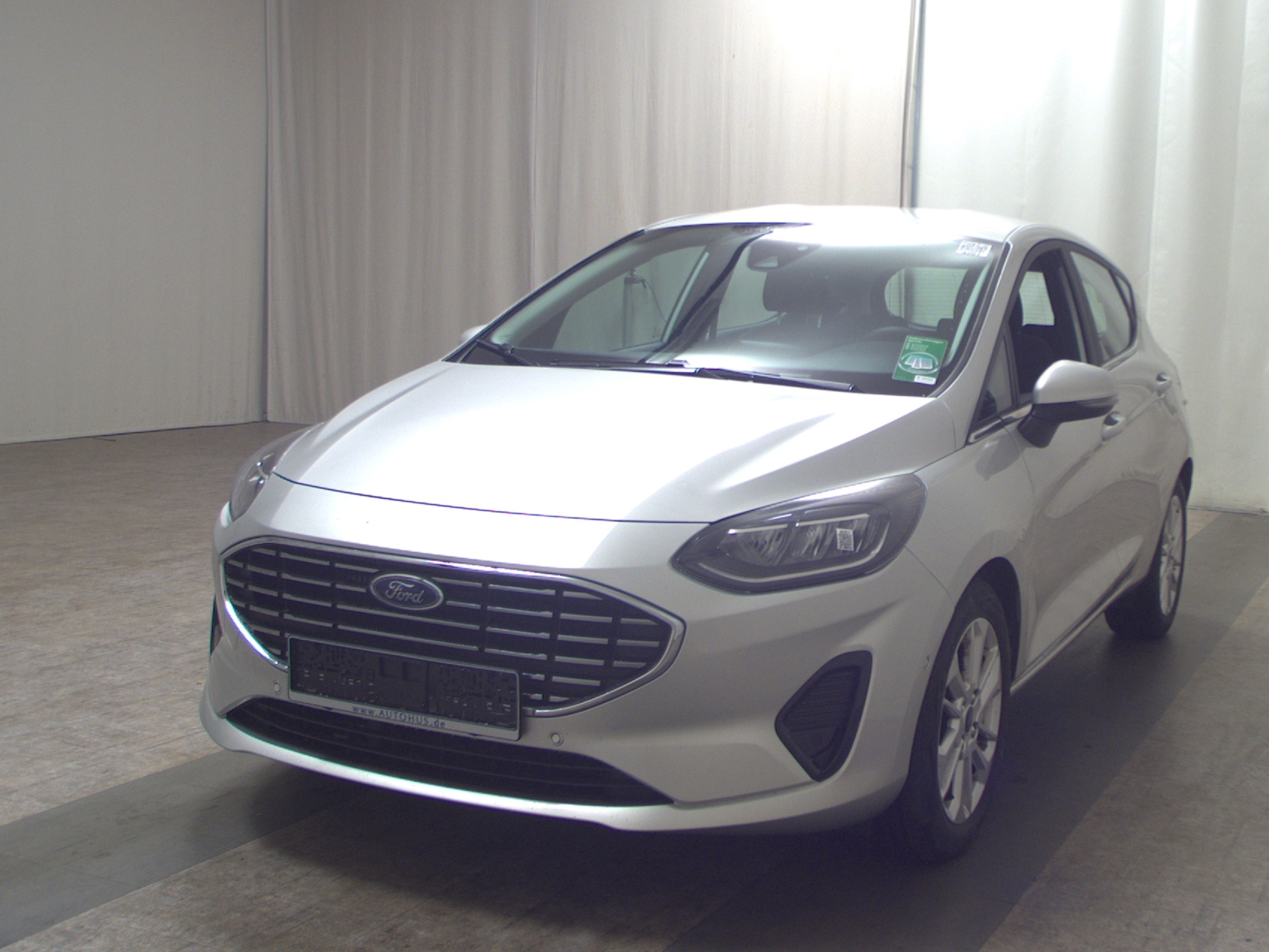 Ford Fiesta 1.0 EB Titanium Navi LED RfK PDC Tempomat 2