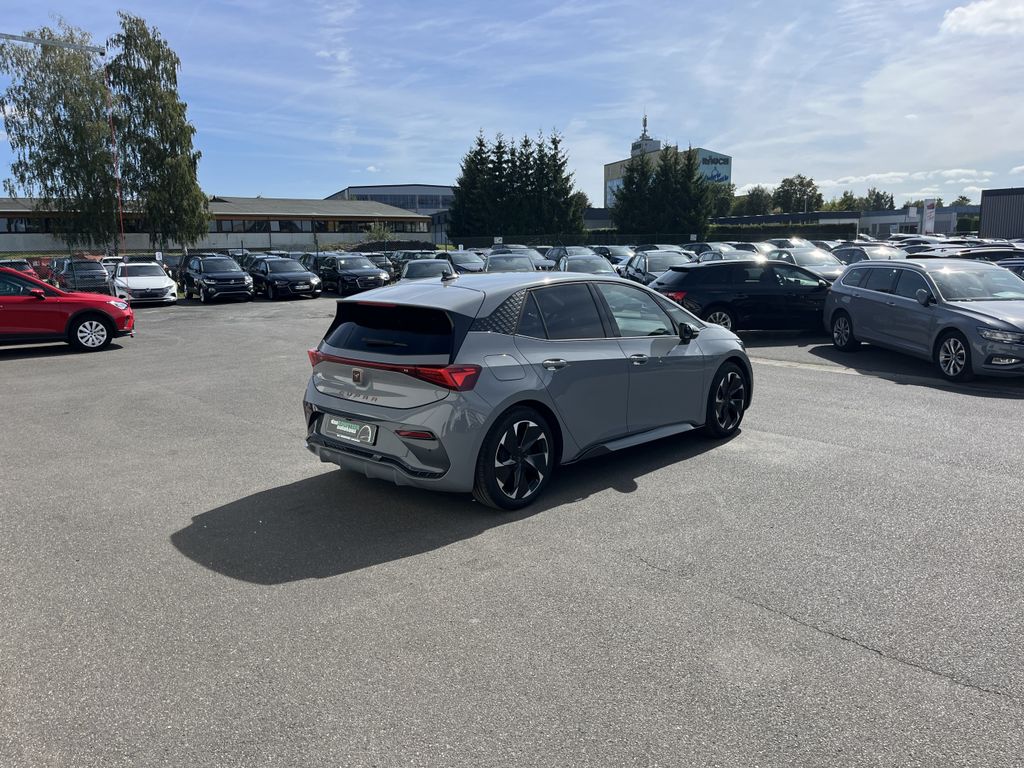 Cupra Born 7