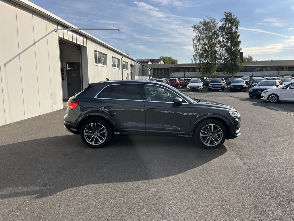 Audi Q3 35 2.0 TDI S tronic advanced 6
