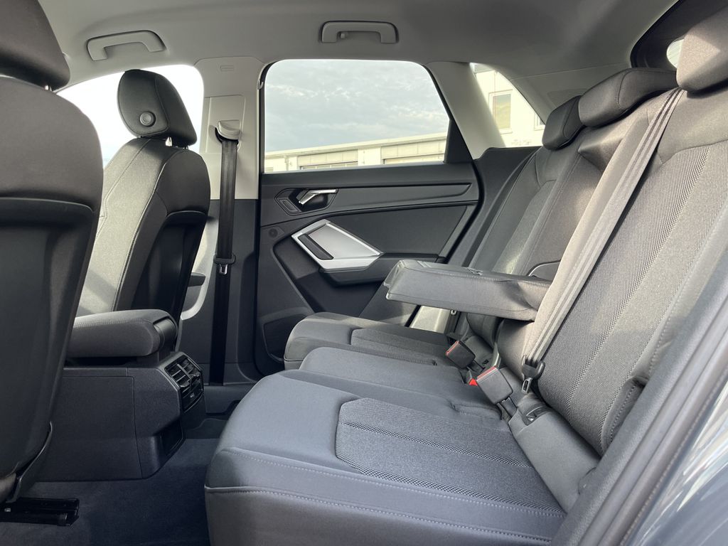 Audi Q3 35 2.0 TDI S tronic advanced 17