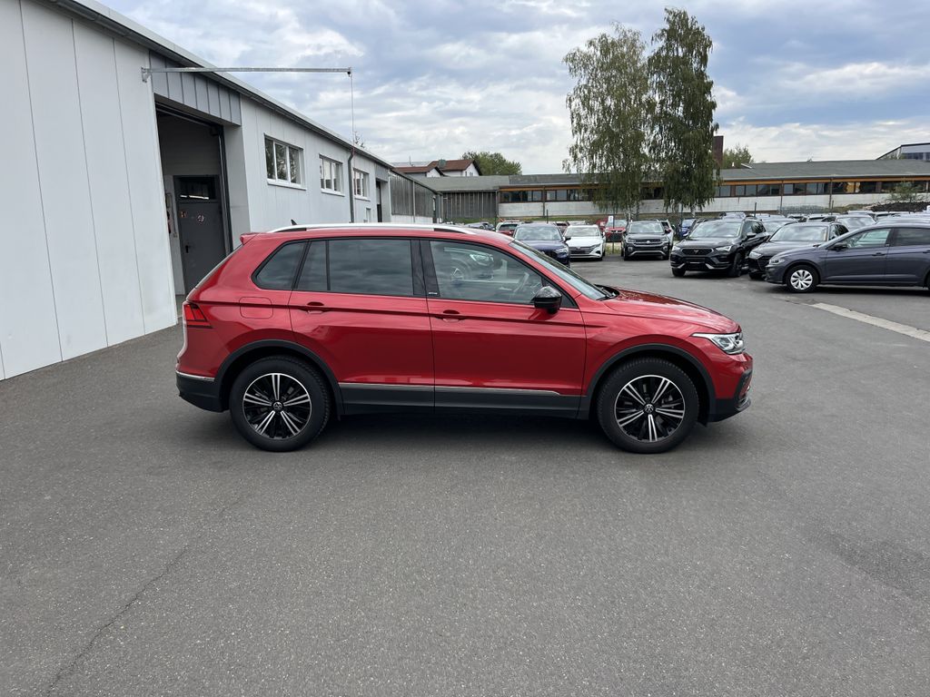 Volkswagen Tiguan 1.4 TSI e-Hybrid ACTIVE 5