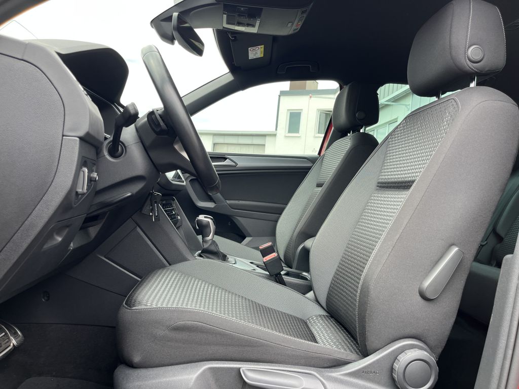 Volkswagen Tiguan 1.4 TSI e-Hybrid ACTIVE 12