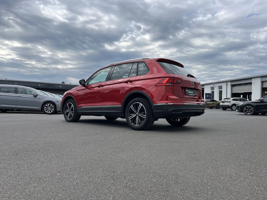 Volkswagen Tiguan 1.4 TSI e-Hybrid ACTIVE 9