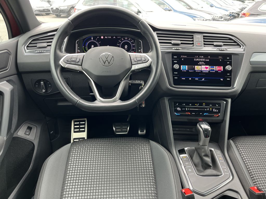 Volkswagen Tiguan 1.4 TSI e-Hybrid ACTIVE 15