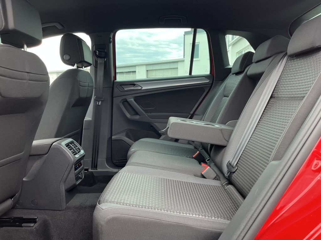 Volkswagen Tiguan 1.4 TSI e-Hybrid ACTIVE 16