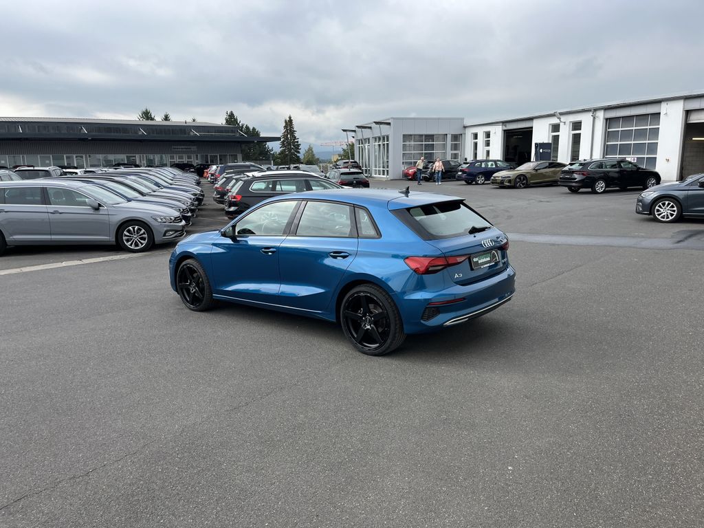 Audi A3 Sportback 35 1.5 TFSI advanced S-Line Optik 1 11