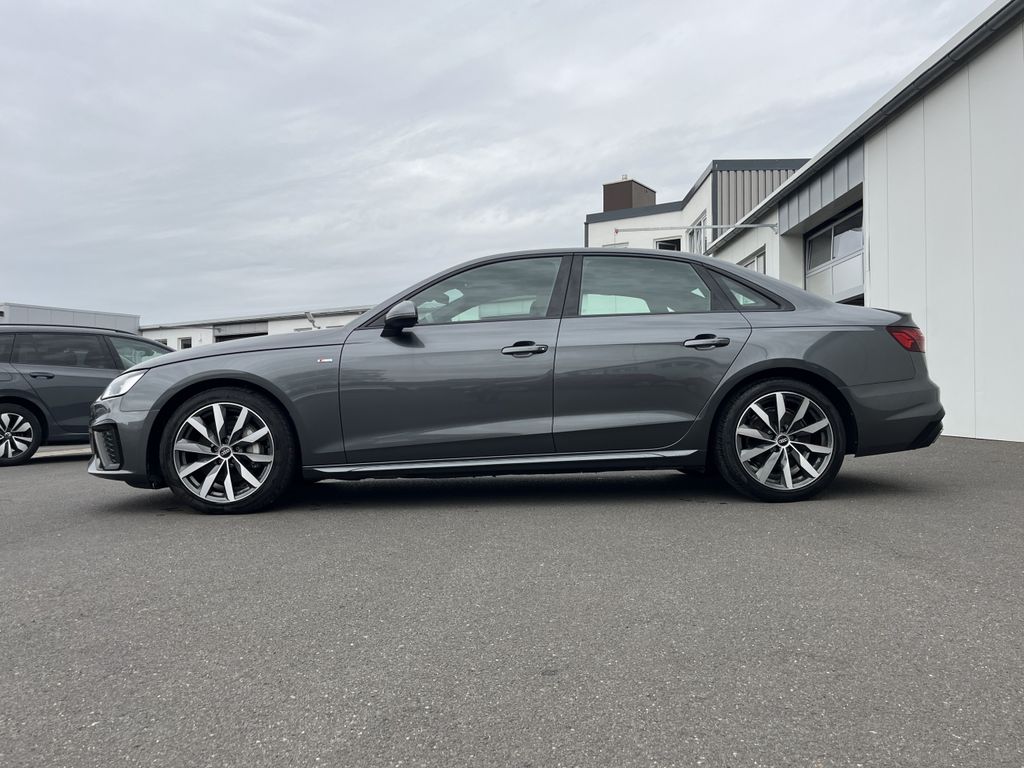 Audi A4 40 2.0 TDI quattro S tronic S line 2