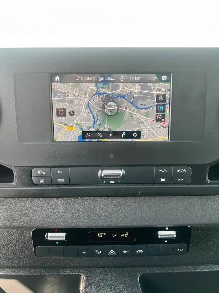 Mercedes-Benz Sprinter 314 AUTOMATIK NAVI TOTWINKEL KAMERA LED 20