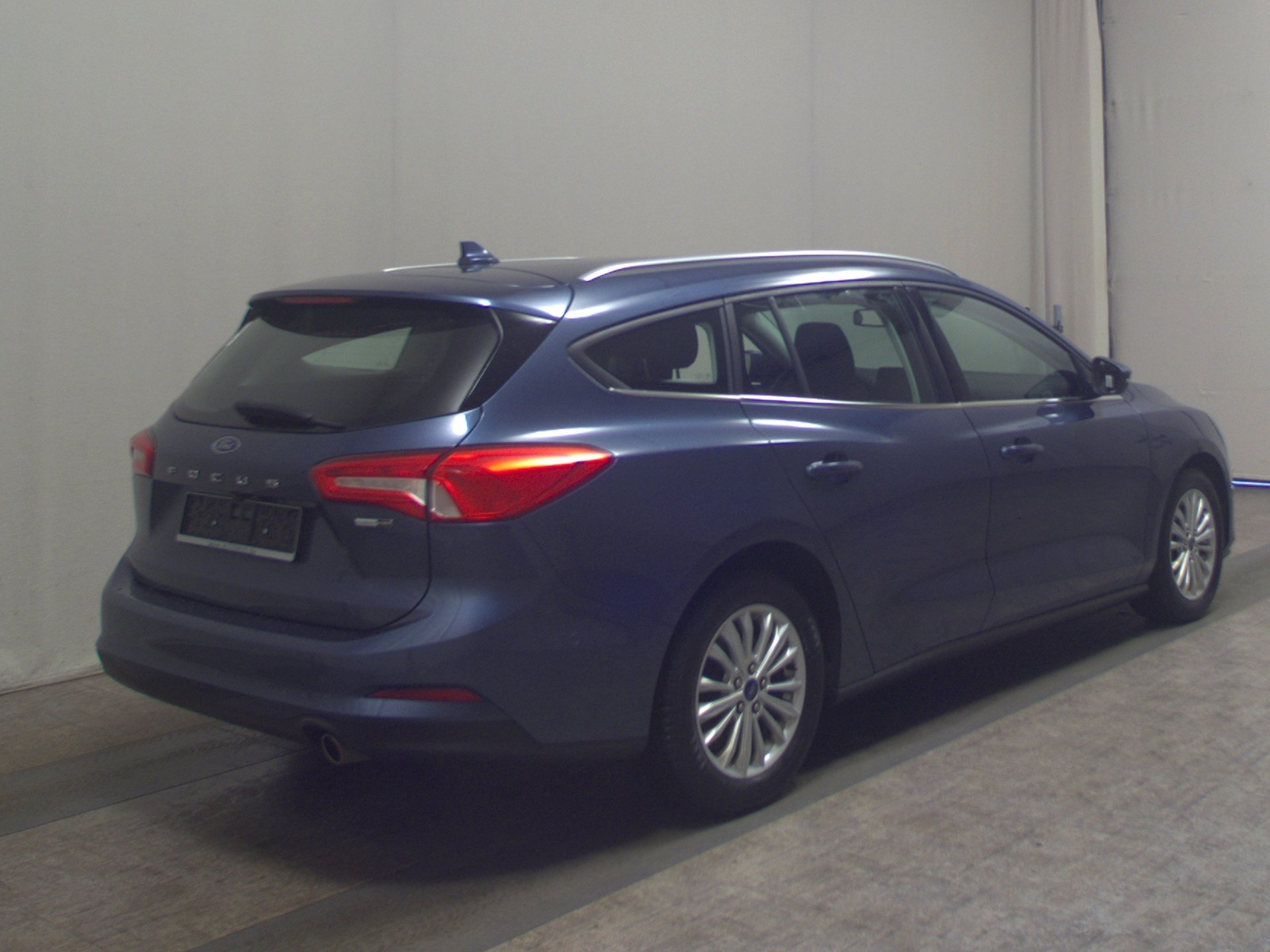 Ford Focus Turnier 1.0 EB Titanium Navi LED RfK PDC 4