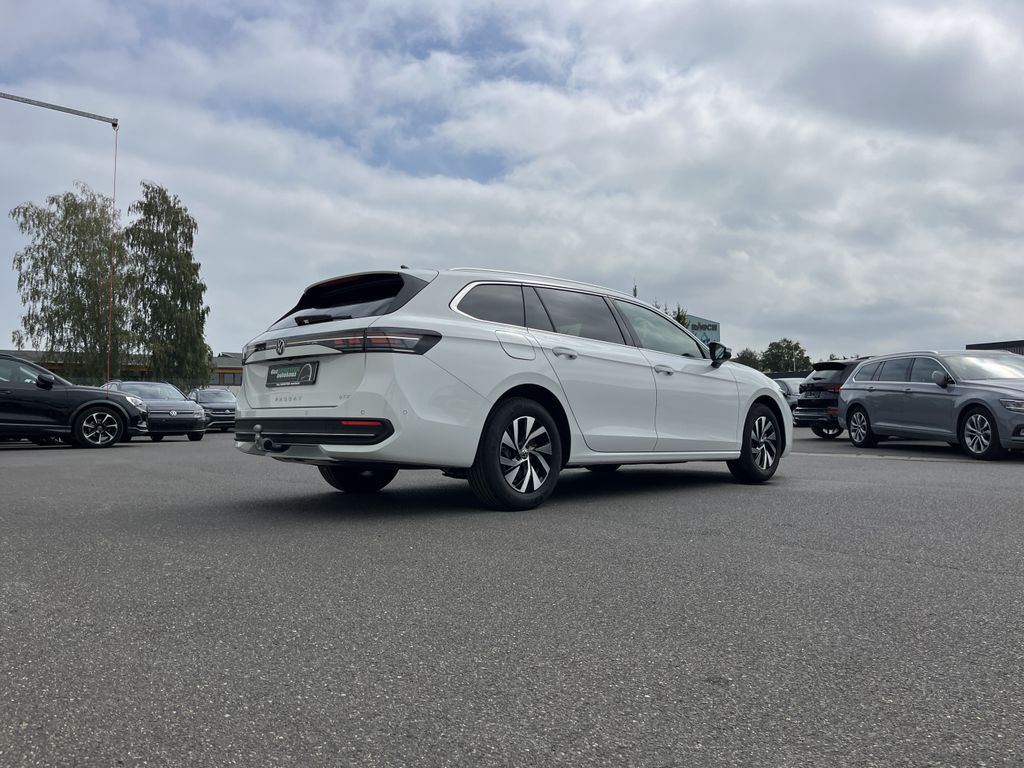 Volkswagen Passat Variant 1.5 TSI DSG Business 7
