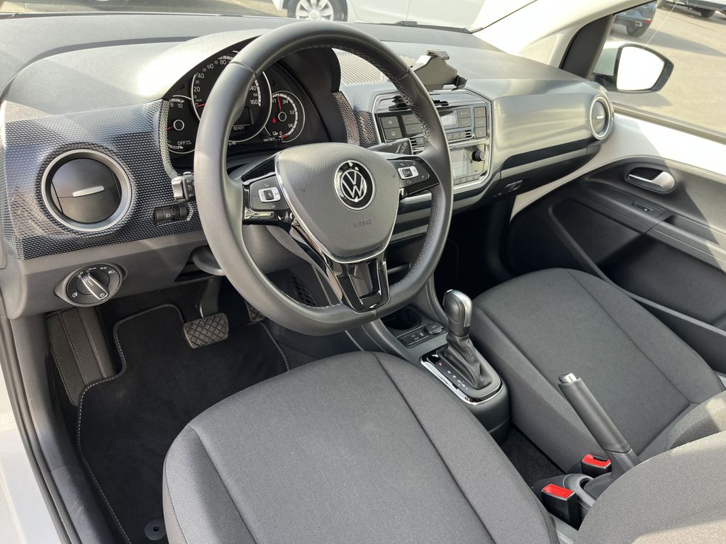 Volkswagen up! e-up! Move 13