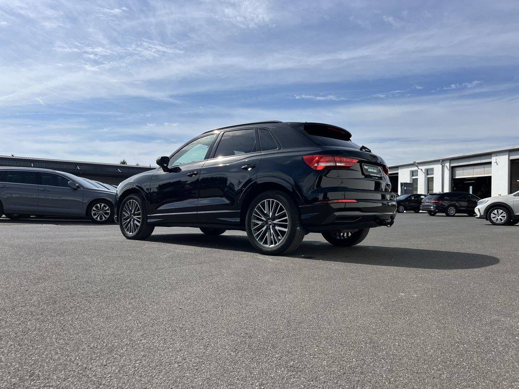 Audi Q3 35 2.0 TDI S tronic advanced 9