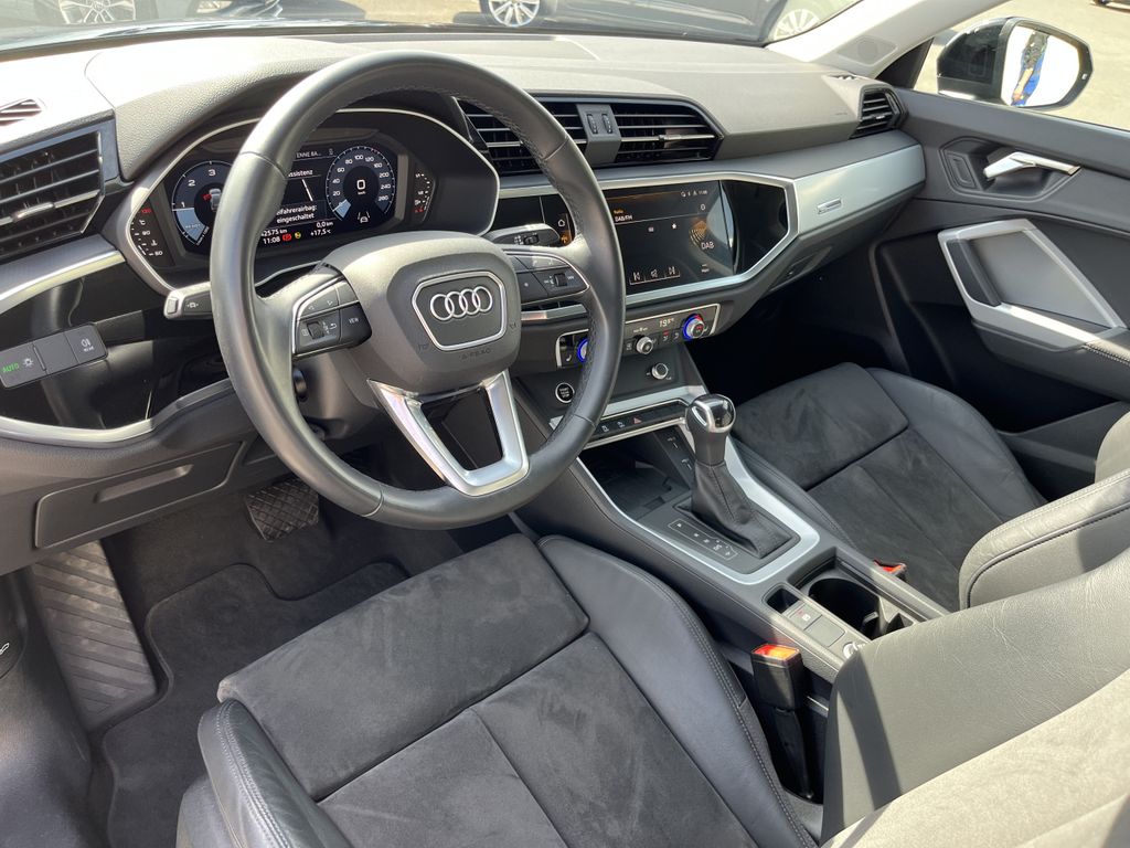 Audi Q3 35 2.0 TDI S tronic advanced 11
