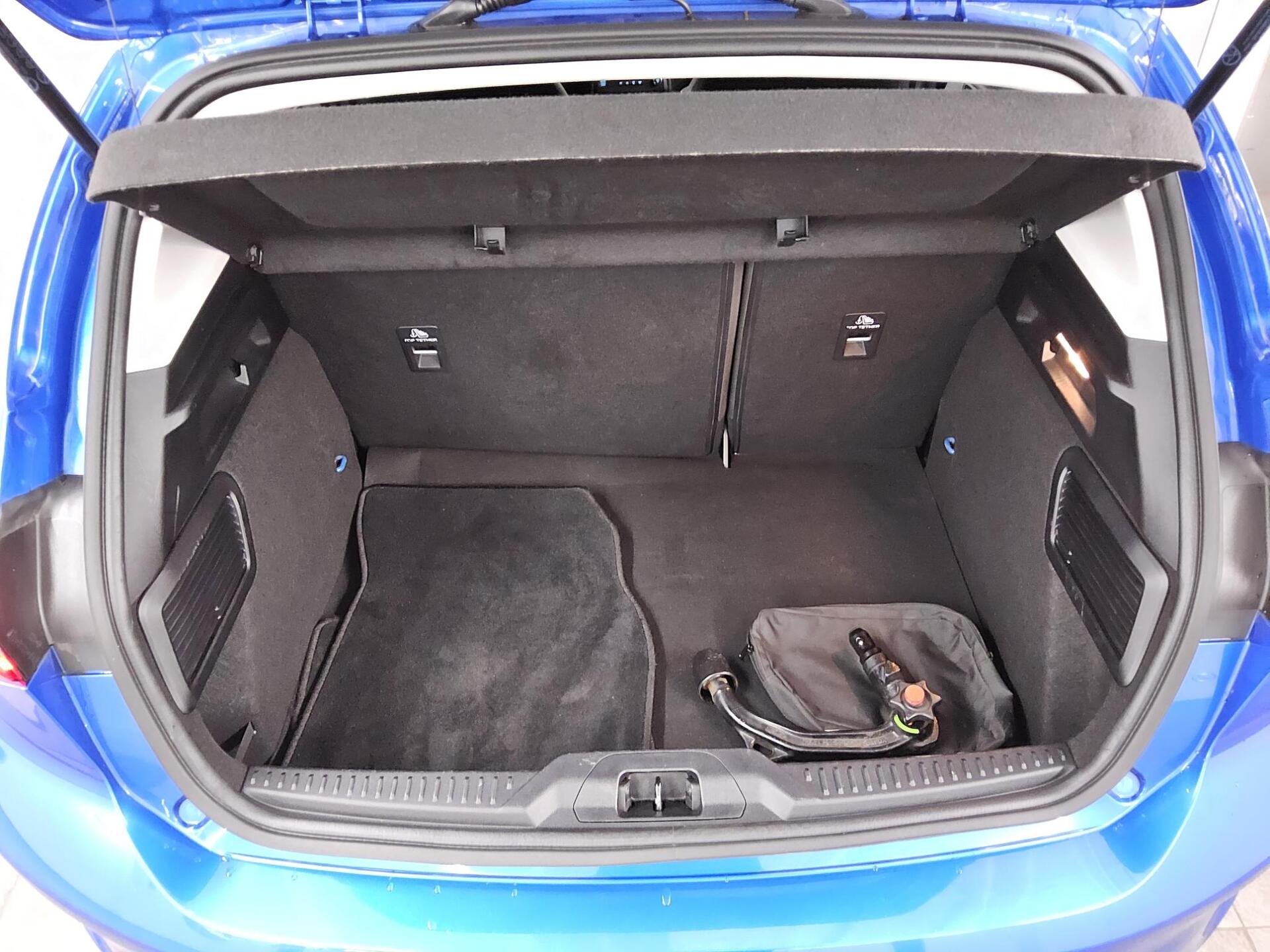 Ford Focus Turnier 1.0 EB Titanium Navi Matrix-LED Shz AHK PDC 11