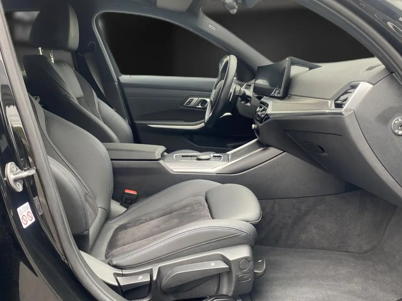 BMW 320 d xD M Sport Wides*STHZG*Kamera*DAB*LiveCP*1 11