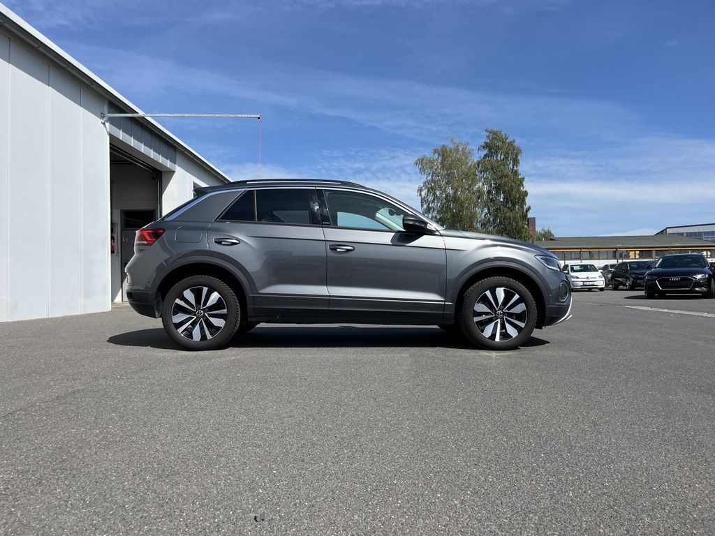 Volkswagen T-Roc 1.0 TSI MOVE 5