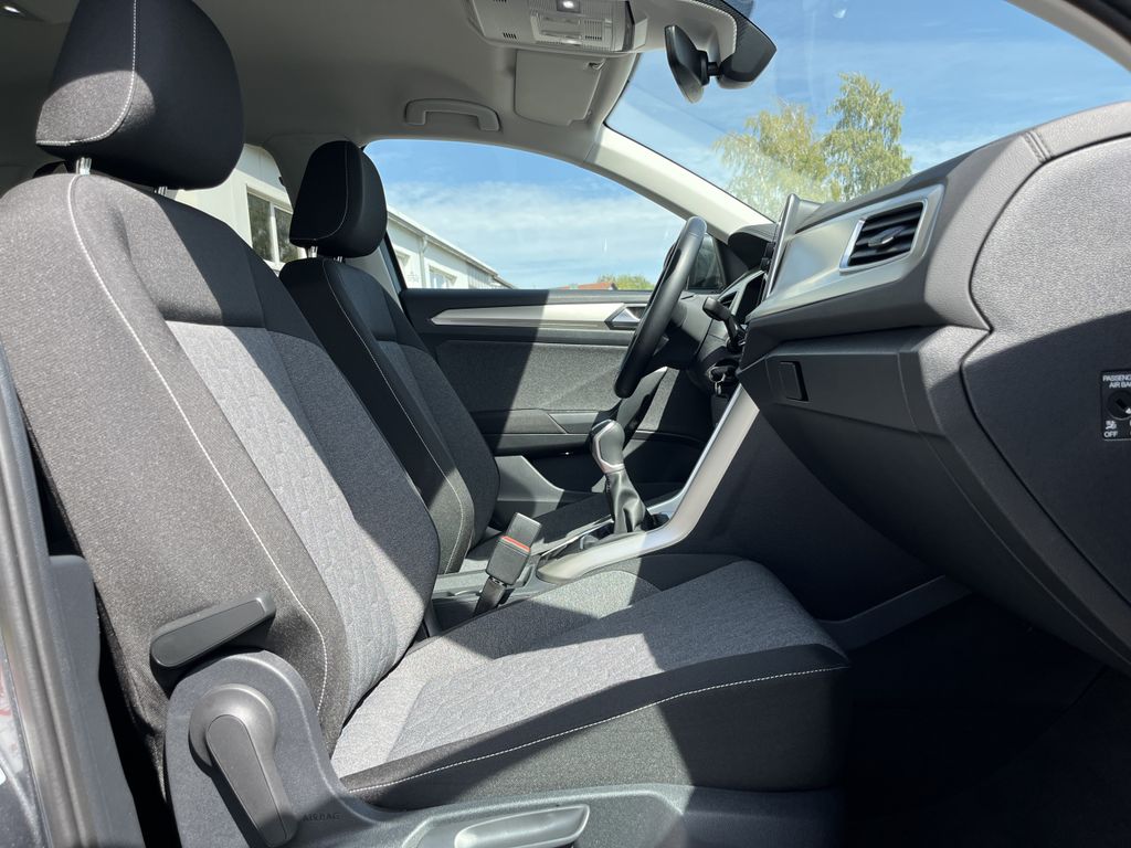 Volkswagen T-Roc 1.0 TSI MOVE 13