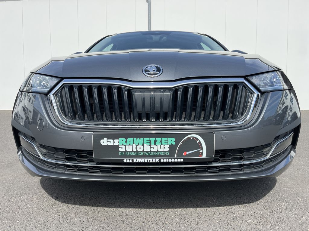 Skoda Octavia Combi 2.0 TDI DSG 4x4 Style 3