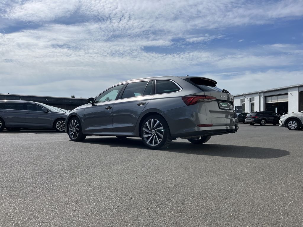 Skoda Octavia Combi 2.0 TDI DSG 4x4 Style 9
