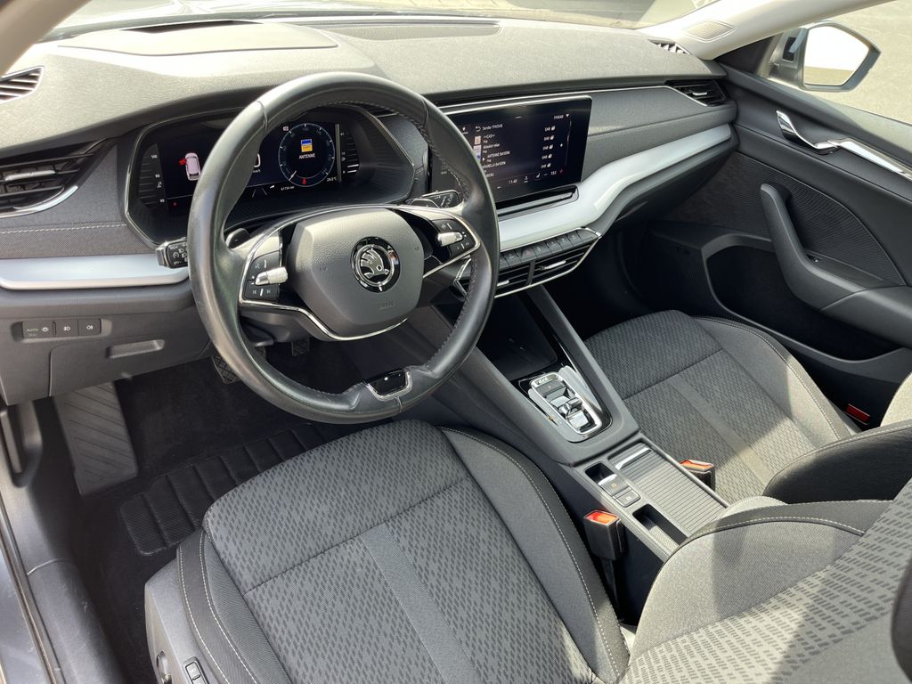 Skoda Octavia Combi 2.0 TDI DSG 4x4 Style 11