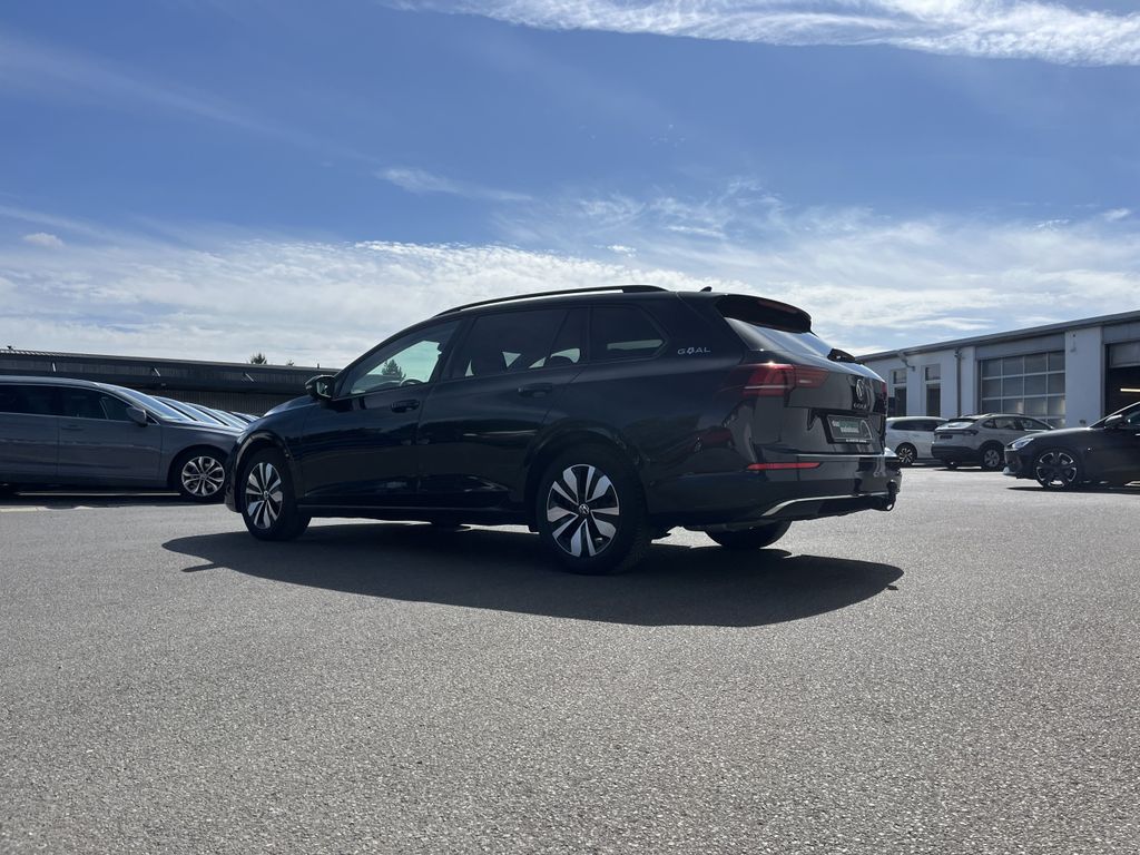 Volkswagen Golf Variant 1.5 TSI Life GOAL 9