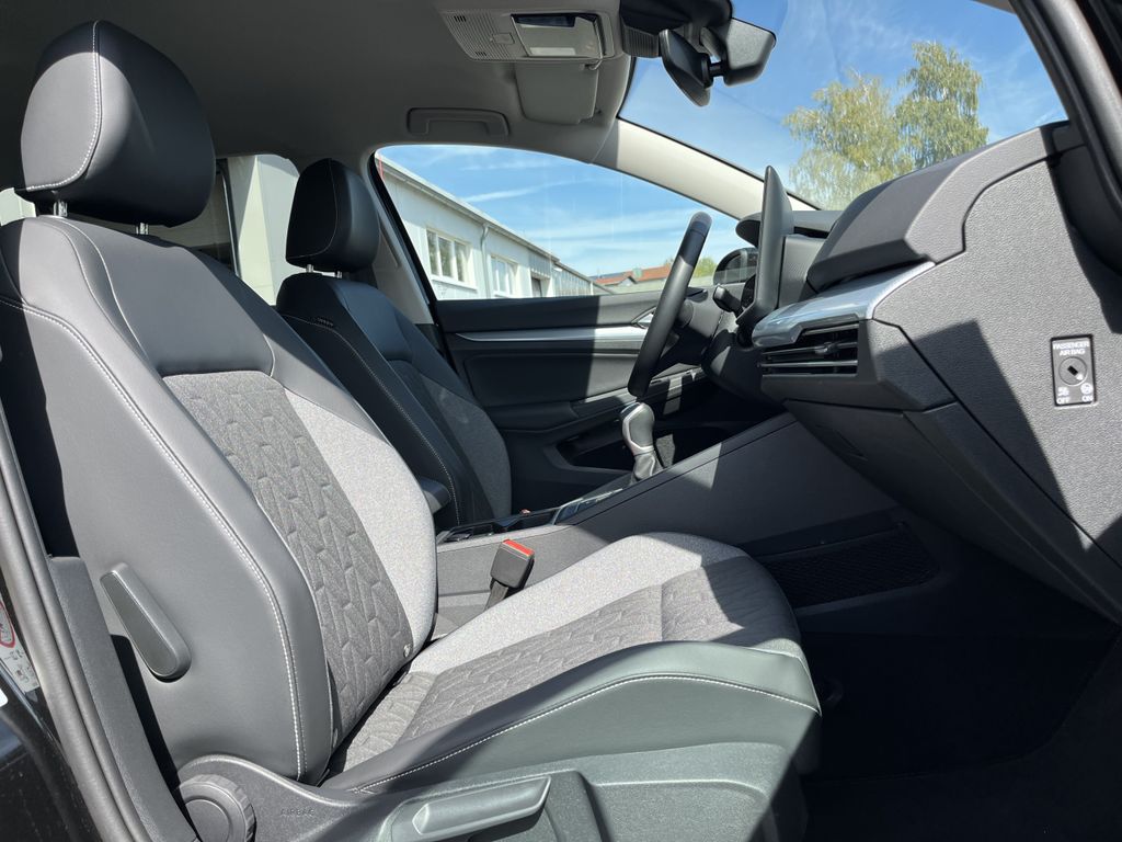 Volkswagen Golf Variant 1.5 TSI Life GOAL 14