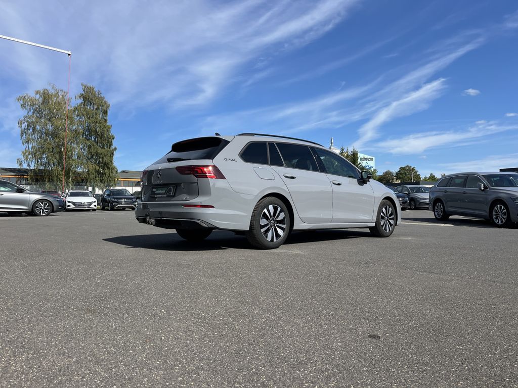 Volkswagen Golf Variant 1.5 TSI DSG Life GOAL 7