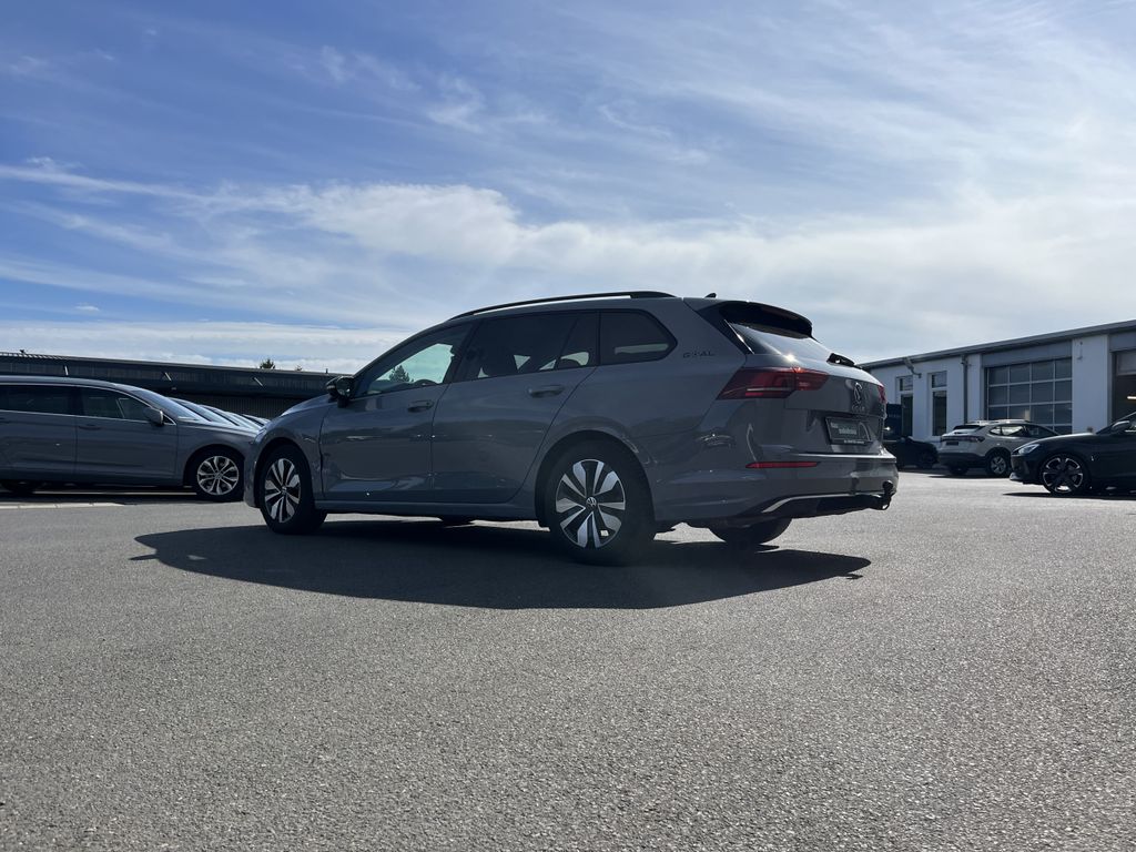 Volkswagen Golf Variant 1.5 TSI DSG Life GOAL 10