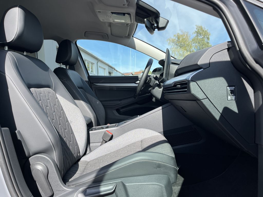 Volkswagen Golf Variant 1.5 TSI DSG Life GOAL 15