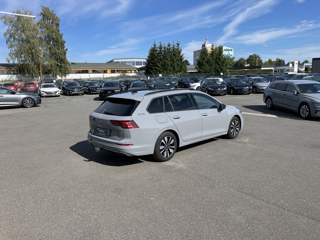 Volkswagen Golf Variant 1.5 TSI DSG Life GOAL 8