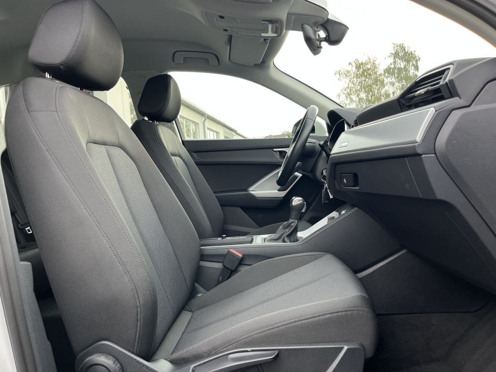 Audi Q3 45 1.4 TFSI e-Hybrid 15