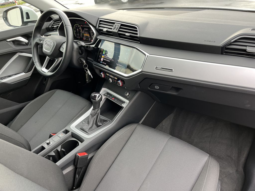 Audi Q3 45 1.4 TFSI e-Hybrid 14